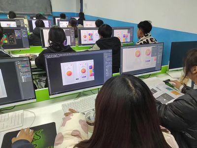 疫情之下的就業(yè)曙光 2022年4月畢業(yè)學員在教育軟件技術開發(fā)領域?qū)崿F(xiàn)高薪就業(yè)